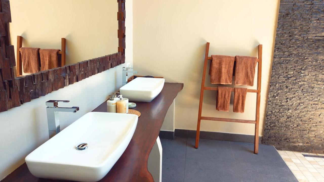 Gili Palms Villa *