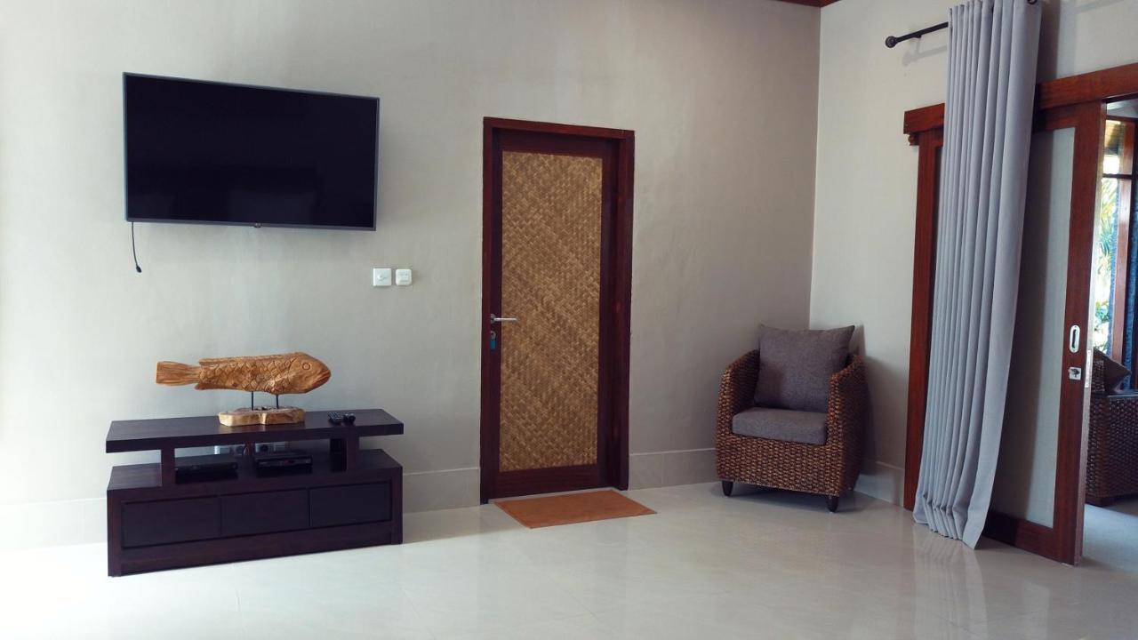 Gili Palms *