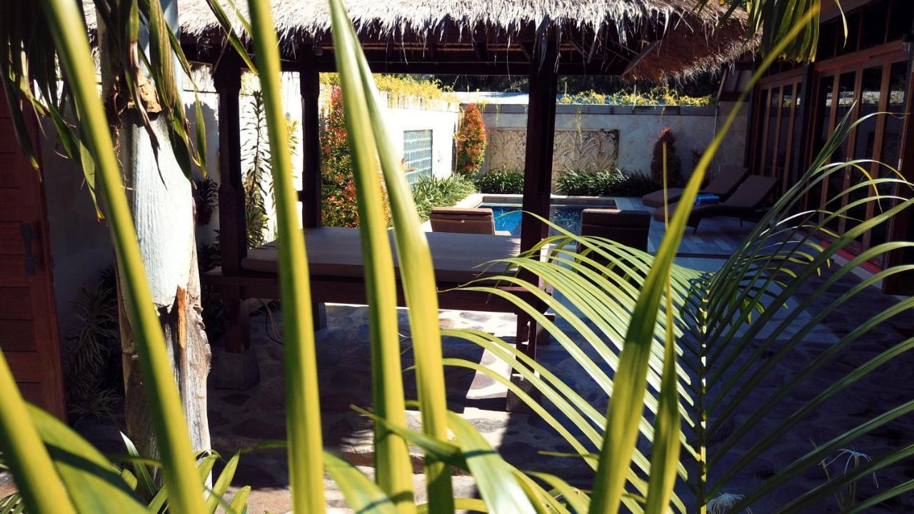 Gili Palms Villa *